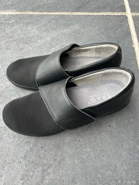 Algeria Black Slip-On Shoes